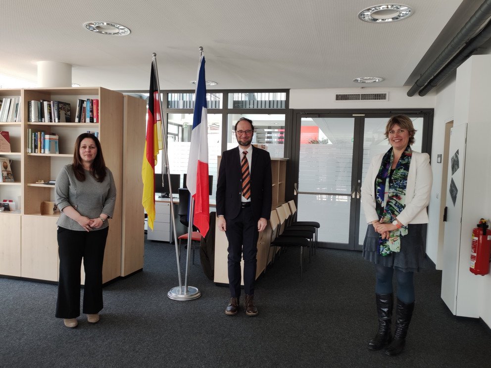 Corinne Pereira (Consul General of France), Prof. Dr. Harald Kosch (Vice President, University of Passau), Axelle Chenney (Strategic Advisor, University of Passau) 