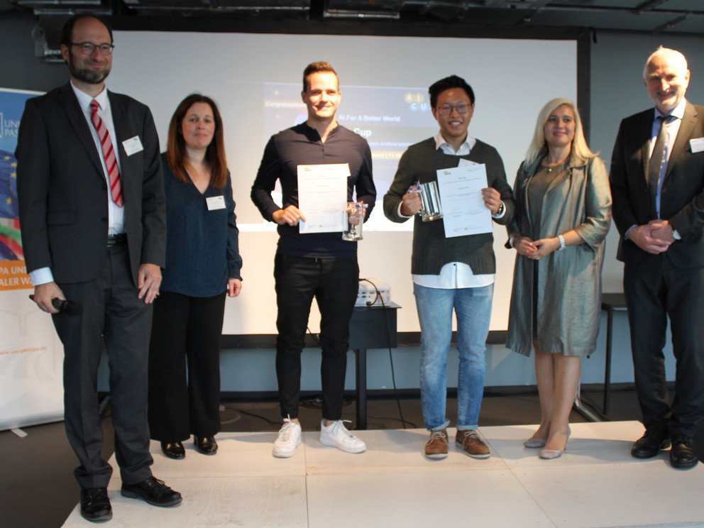 AwardCeremonyImages